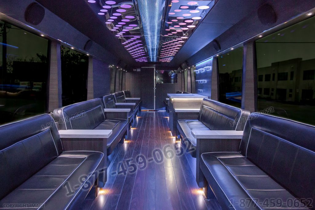 Party Bus: MCI-3