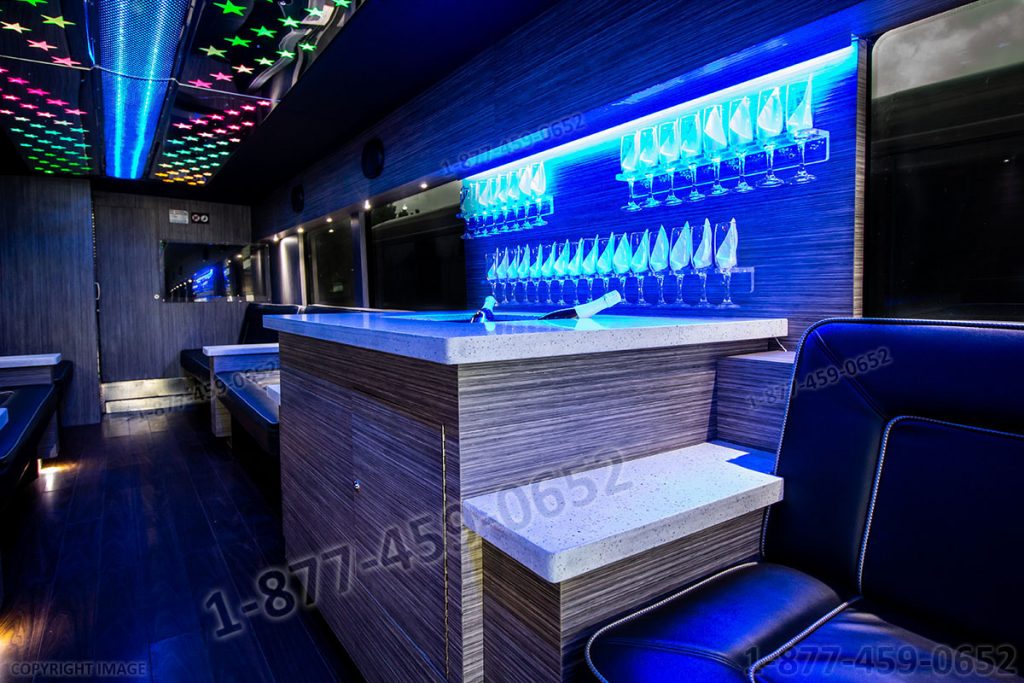 Party Bus: MCI-1