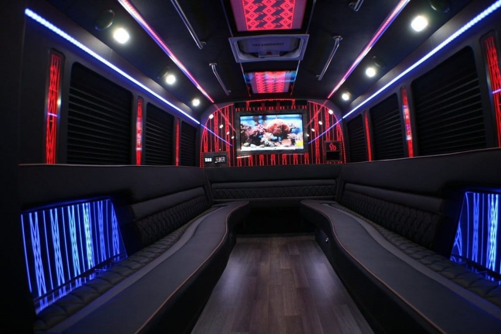 toronto party bus