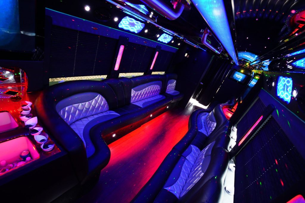 toronto party bus